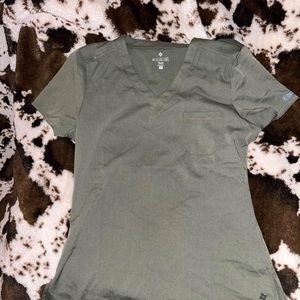 Med Couture one pocket tuck-in scrub top